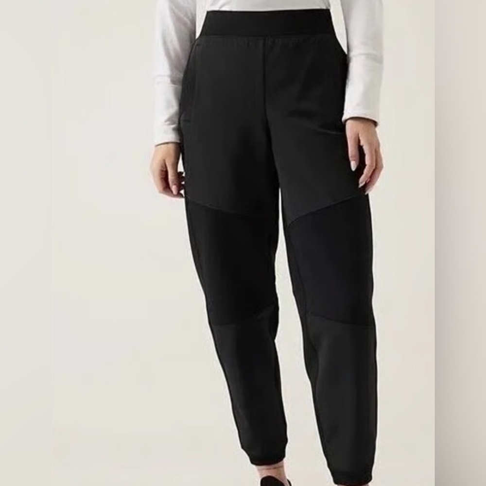 NWT Athleta SZ M Get Set Hybrid Jogger